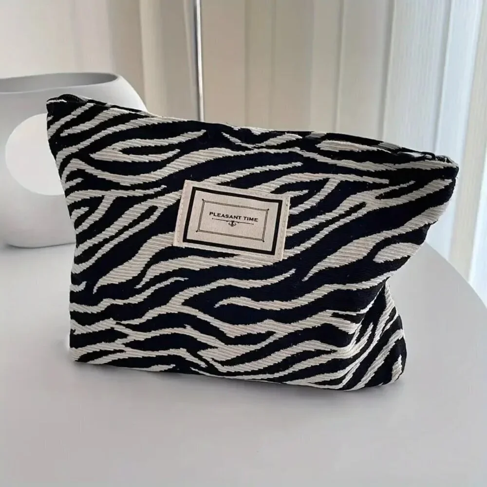 Fashionable Zebra Pattern Makeup Bag